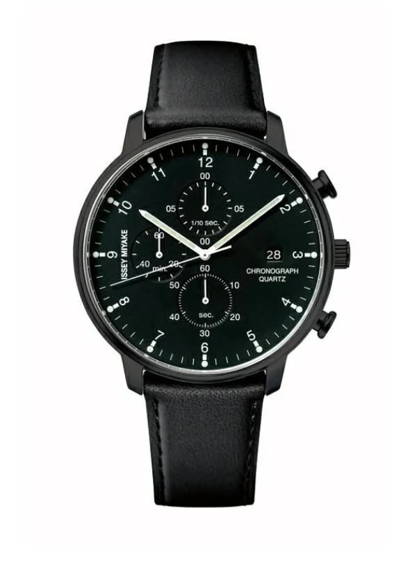 C　Designed by Ichiro Iwasaki