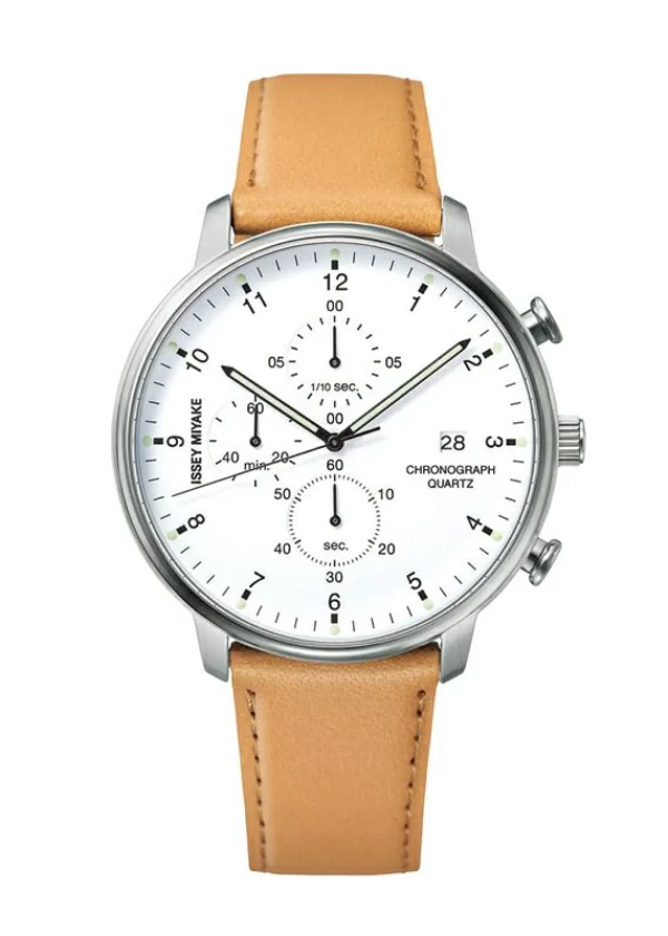 C　Designed by Ichiro Iwasaki