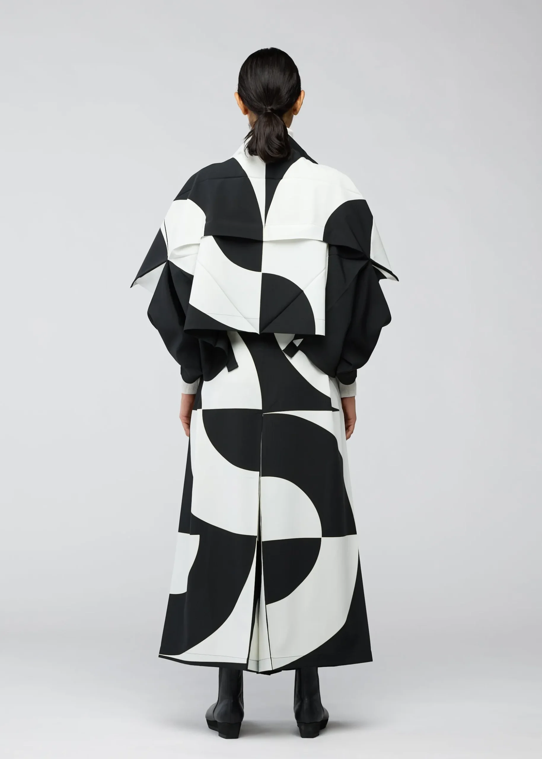 circular_tiles_6.webp CIRCULAR TILES