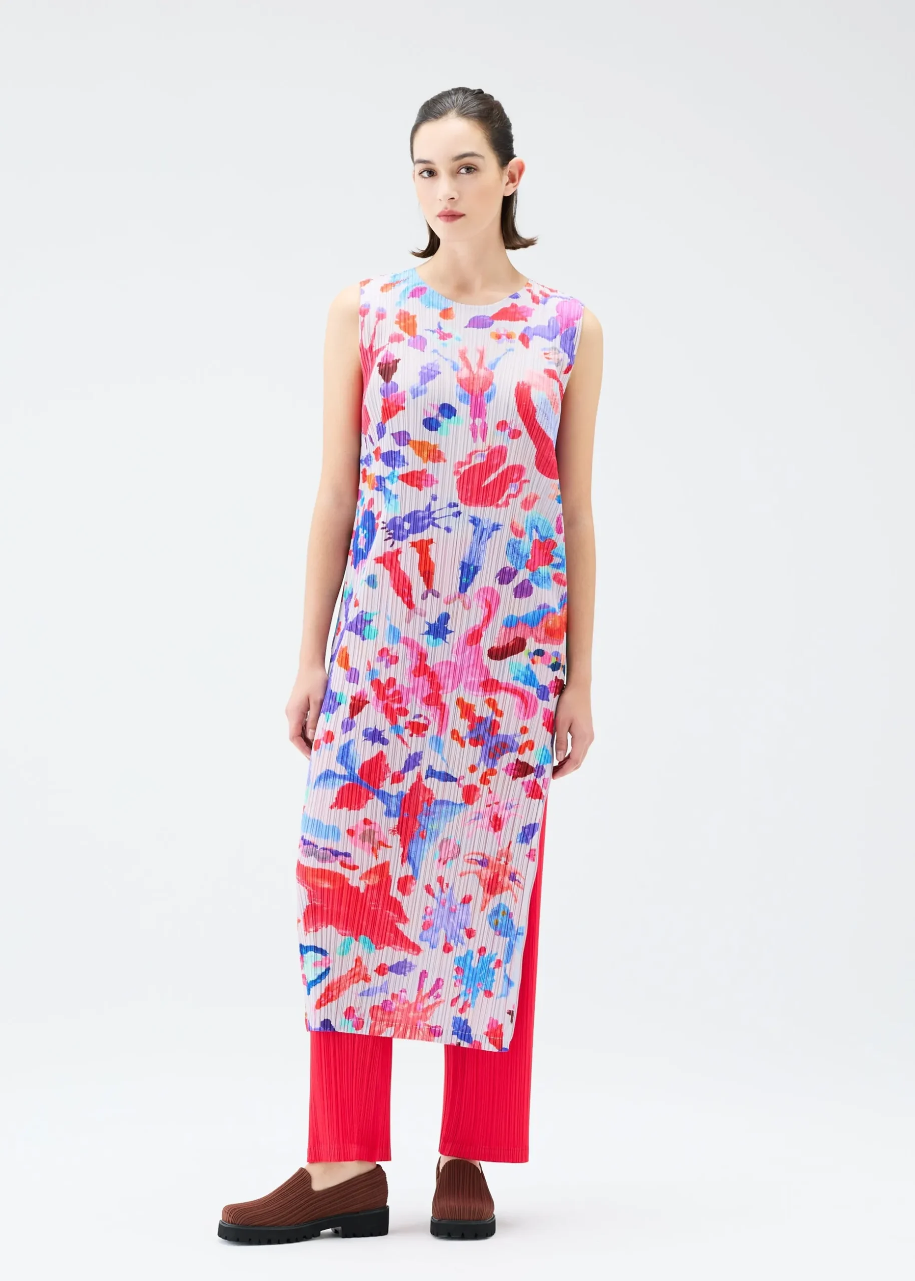 dance_with_new_friends_4.webp DANCE WITH NEW FRIENDS