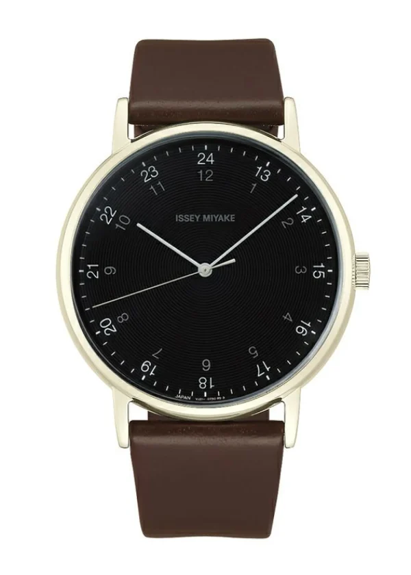 f　Designed by Ichiro Iwasaki