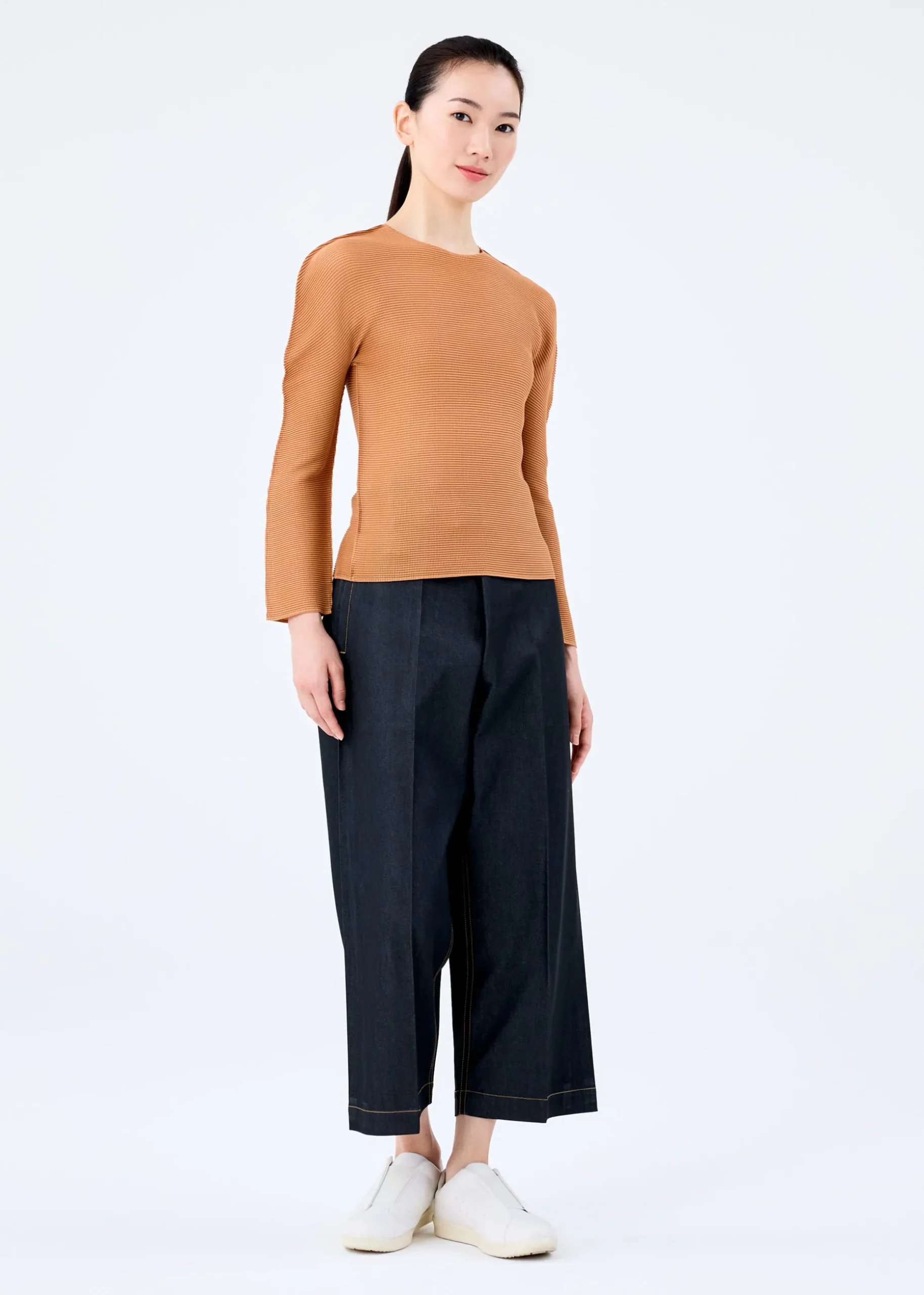 flat_denim_4-2.webp FLAT DENIM