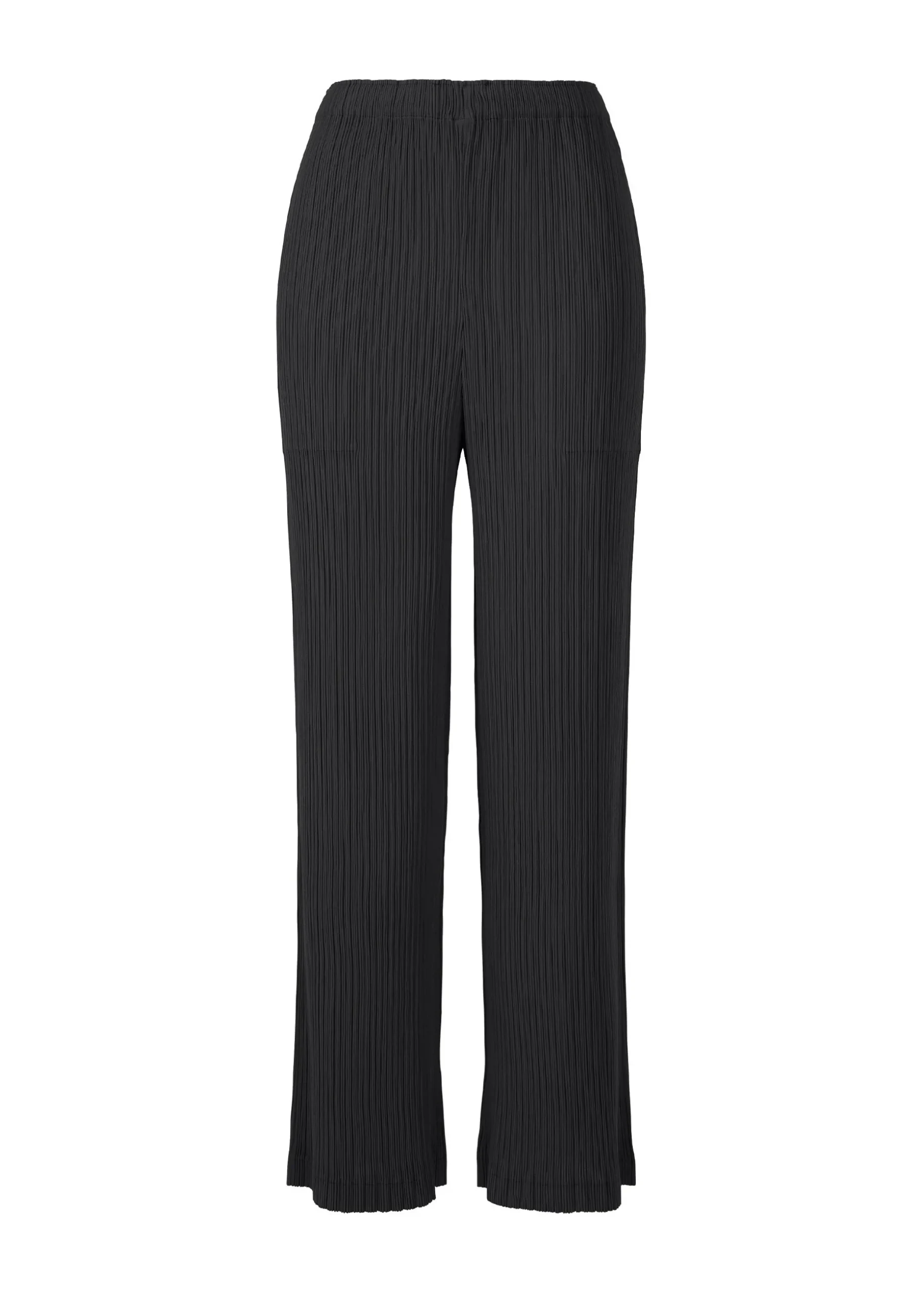 hatching_pleats_0.webp HATCHING PLEATS