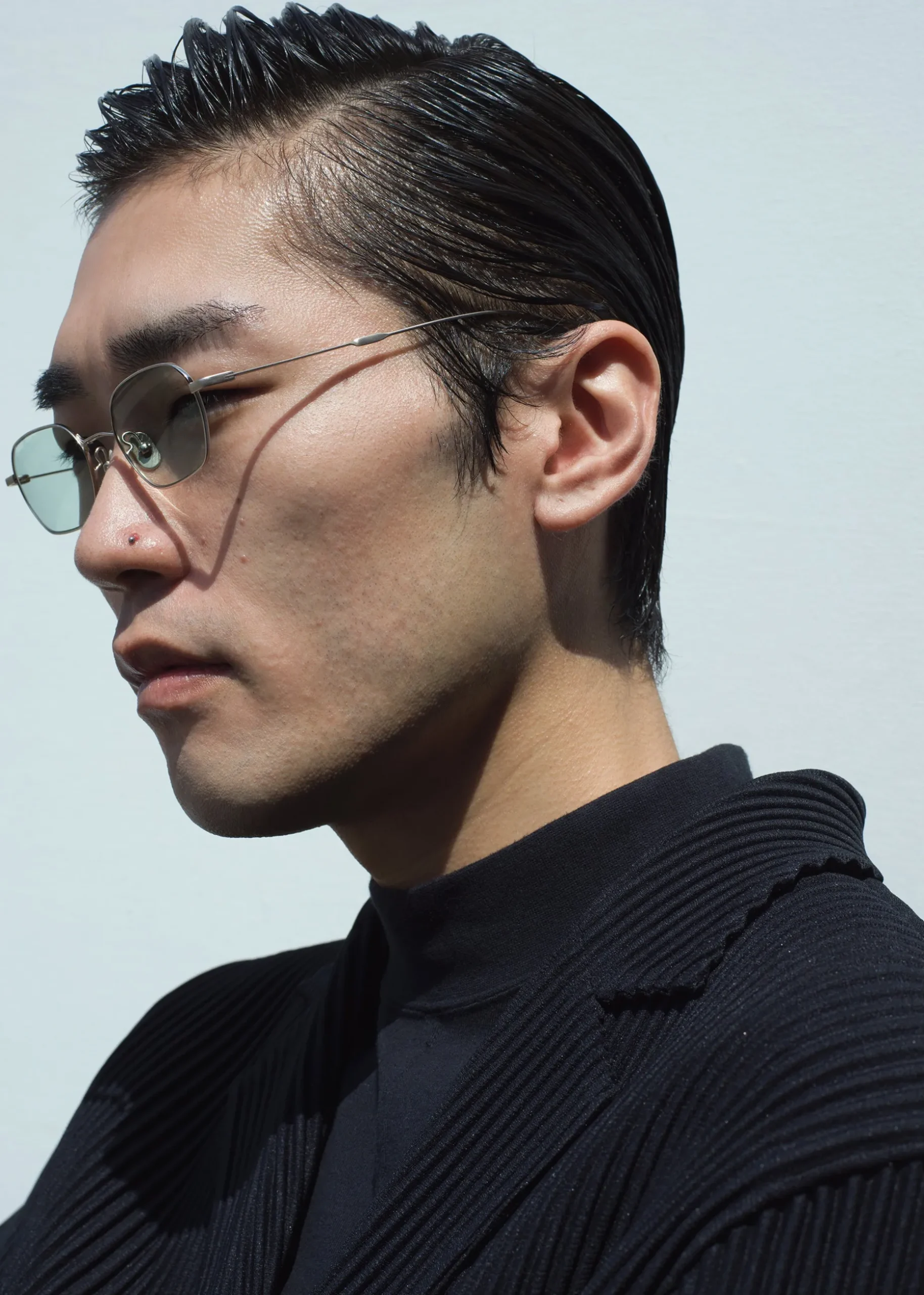 hexagon_ix_sunglasses_5-1.webp HEXAGON IX SUNGLASSES