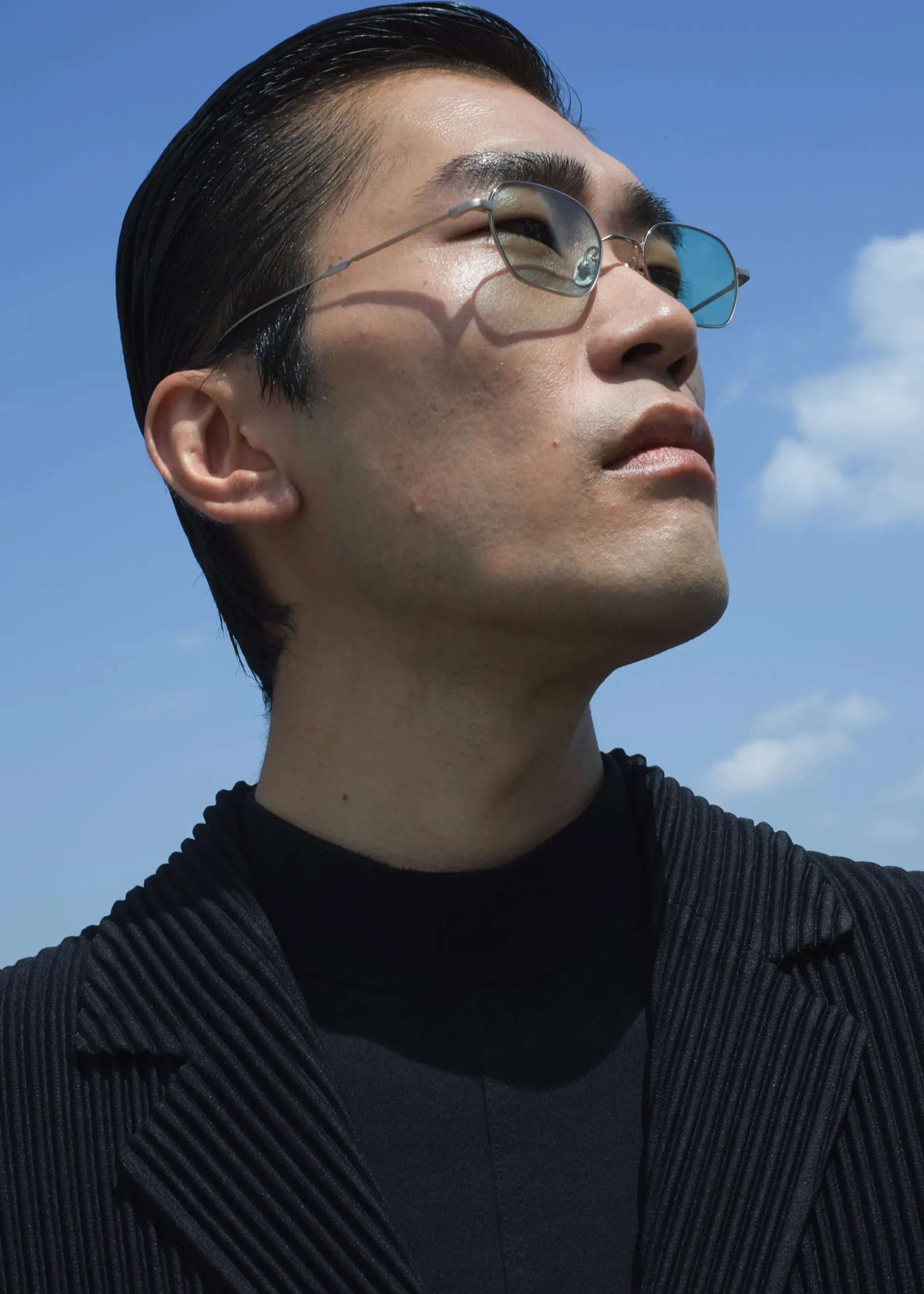 hexagon_ix_sunglasses_6-1.webp HEXAGON IX SUNGLASSES