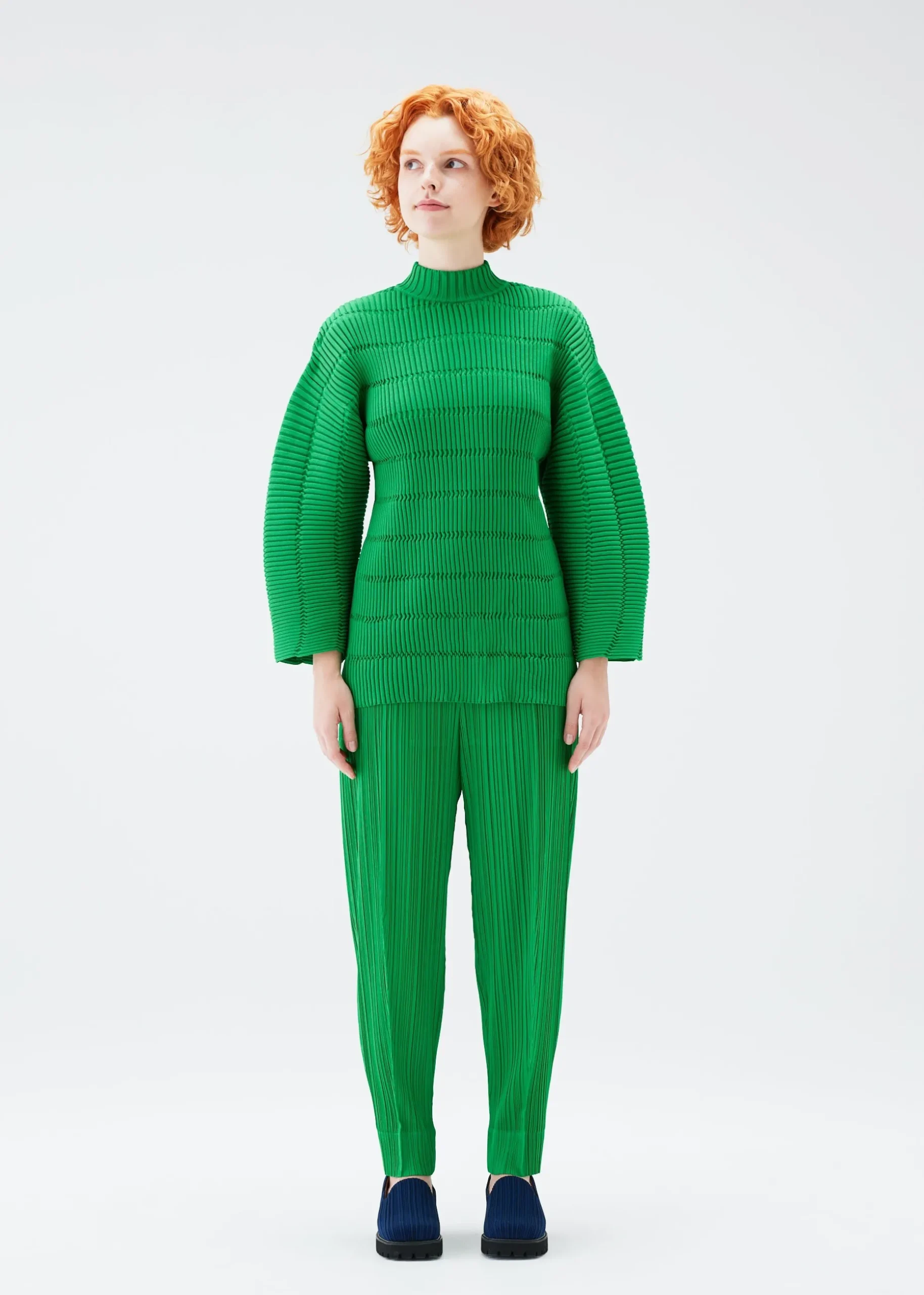 jiggly_knit_4-3.webp JIGGLY KNIT