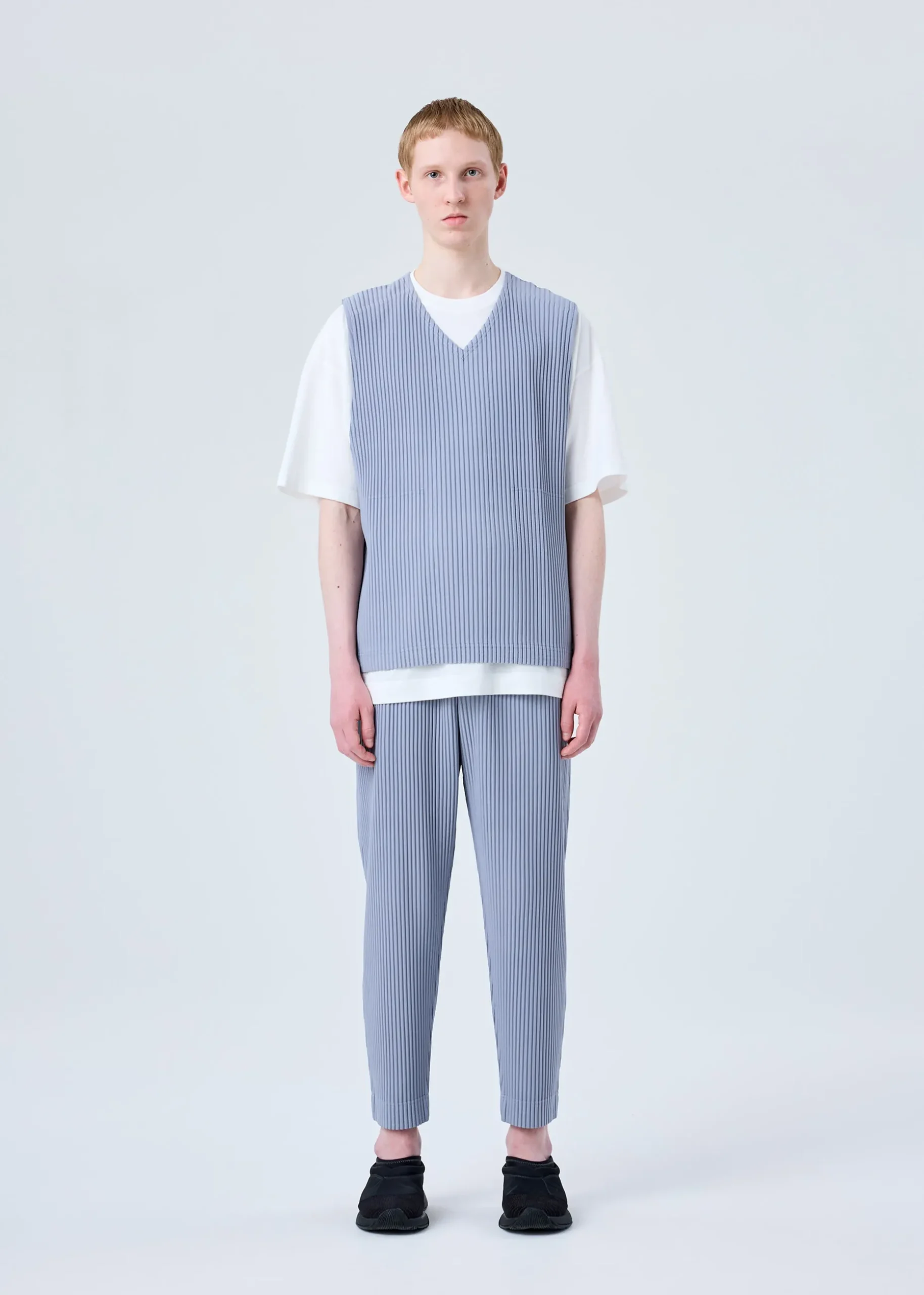 monthly_color_august_6-1.webp MONTHLY COLOR AUGUST