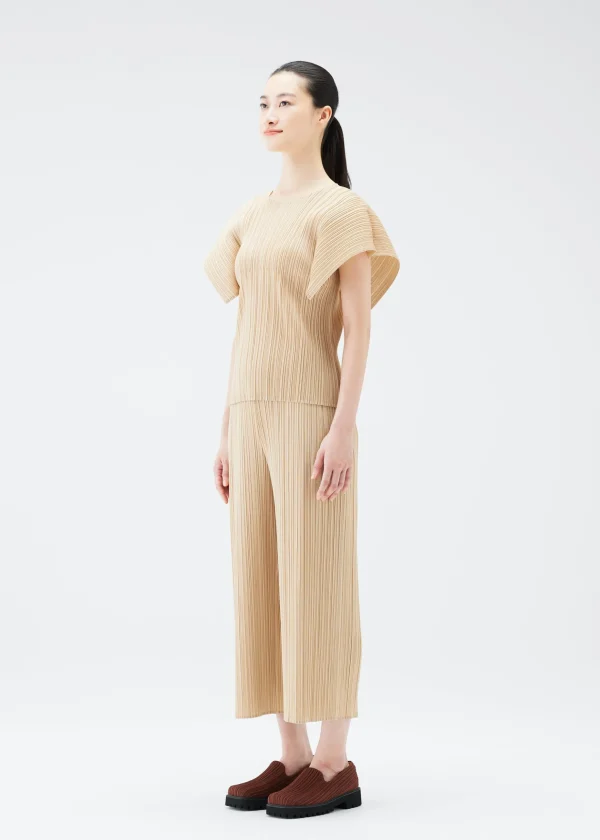 MONTHLY COLORS : AUGUST