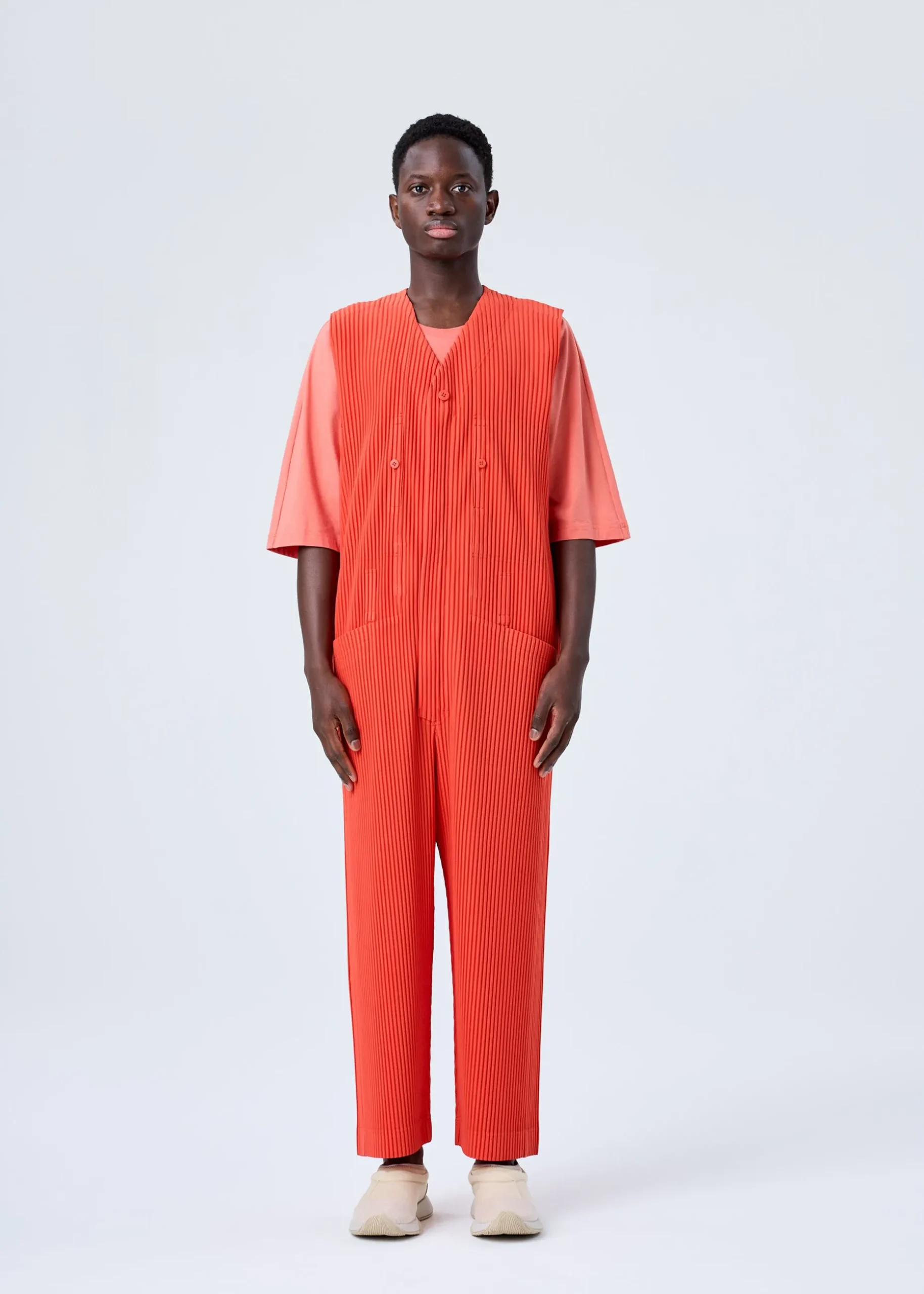 pleats_bottoms__5.webp PLEATS BOTTOMS 1