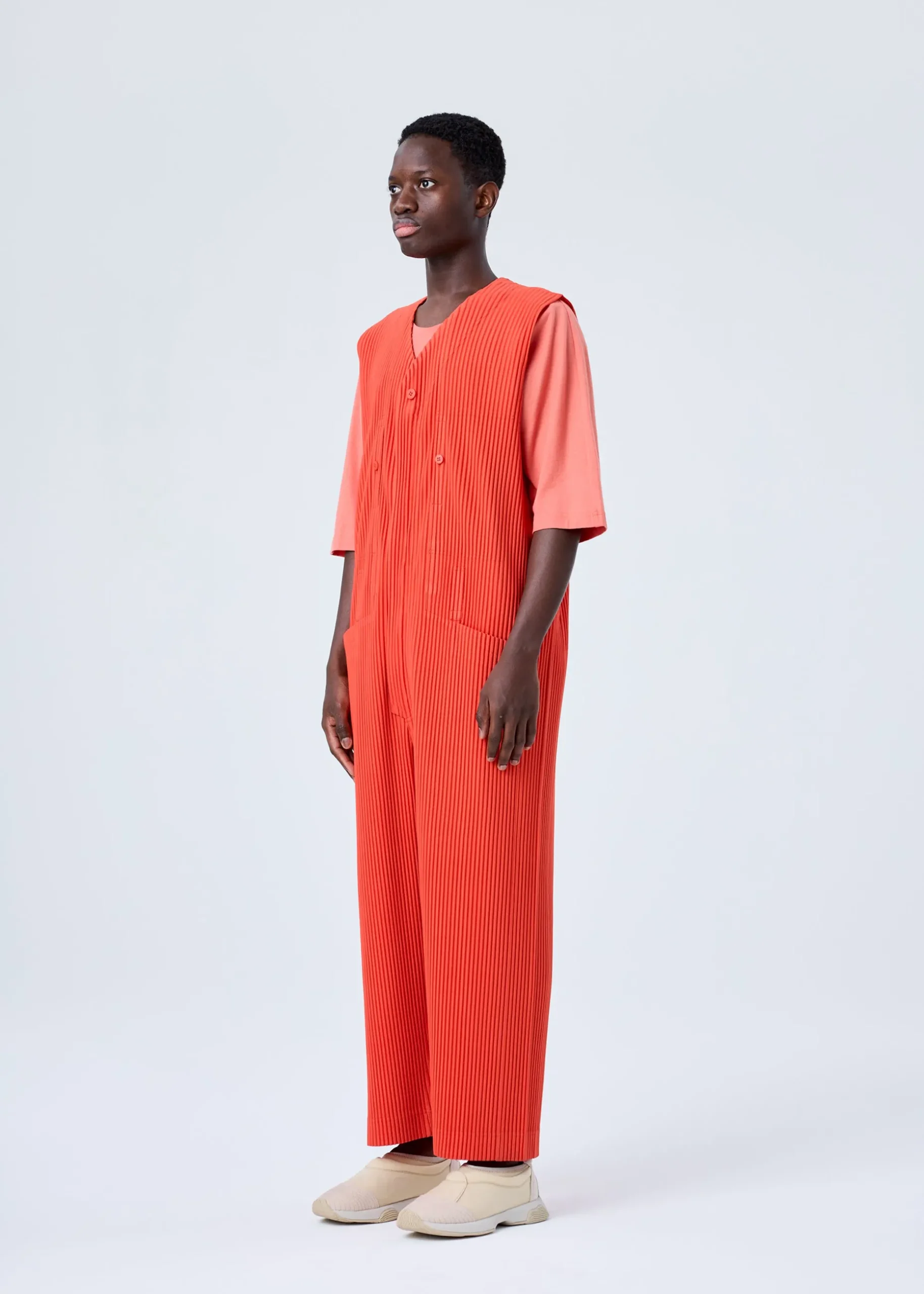 pleats_bottoms__6.webp PLEATS BOTTOMS 1