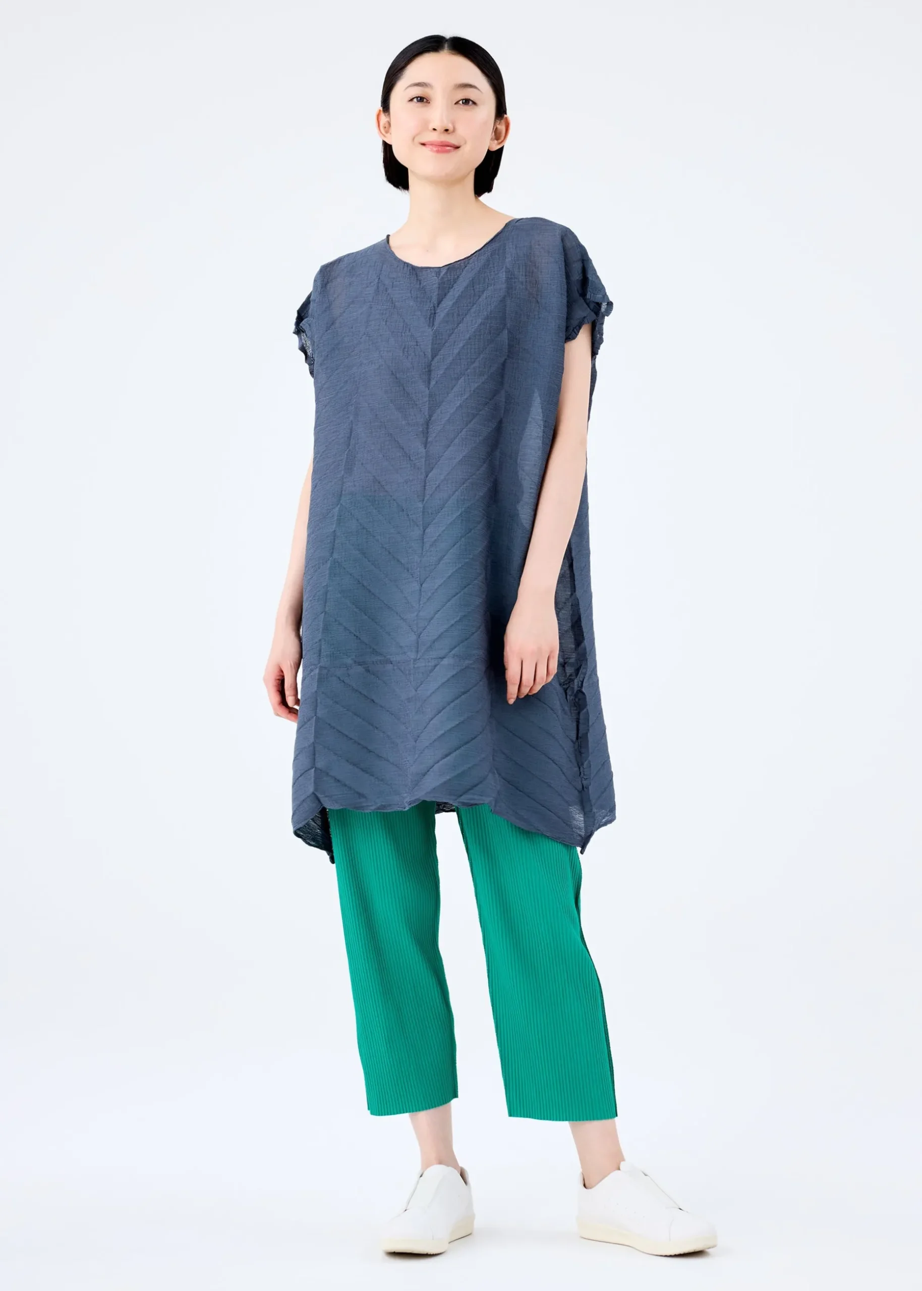 star_seethrough_crepe_4.webp STAR SEE-THROUGH CREPE