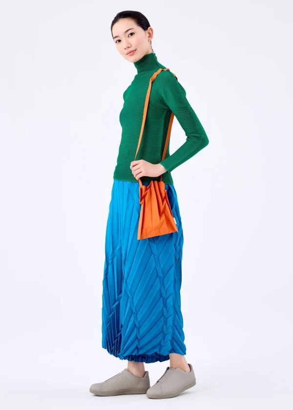 TREE PLEATS BAG
