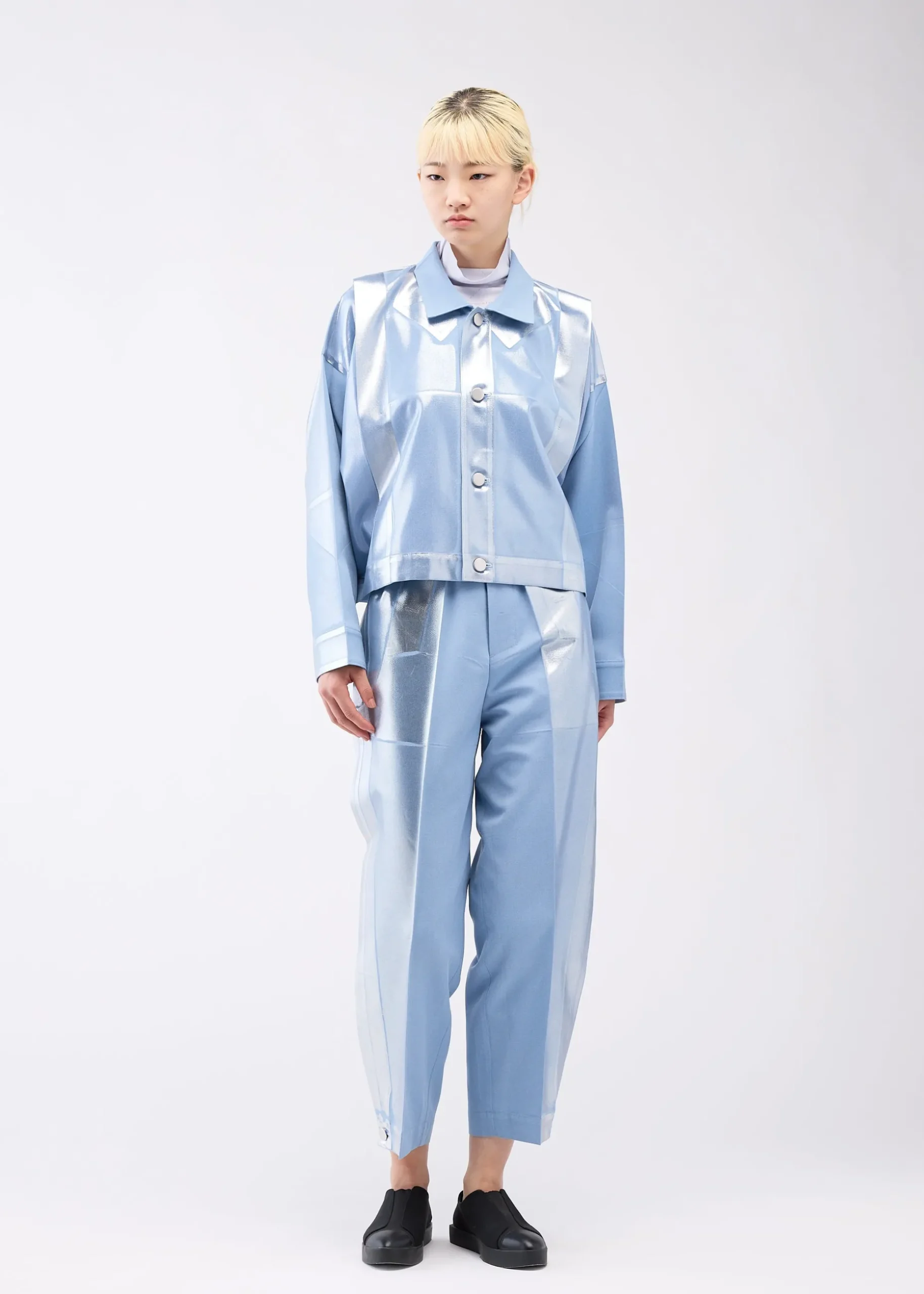 tucked_foil_5.webp TUCKED FOIL