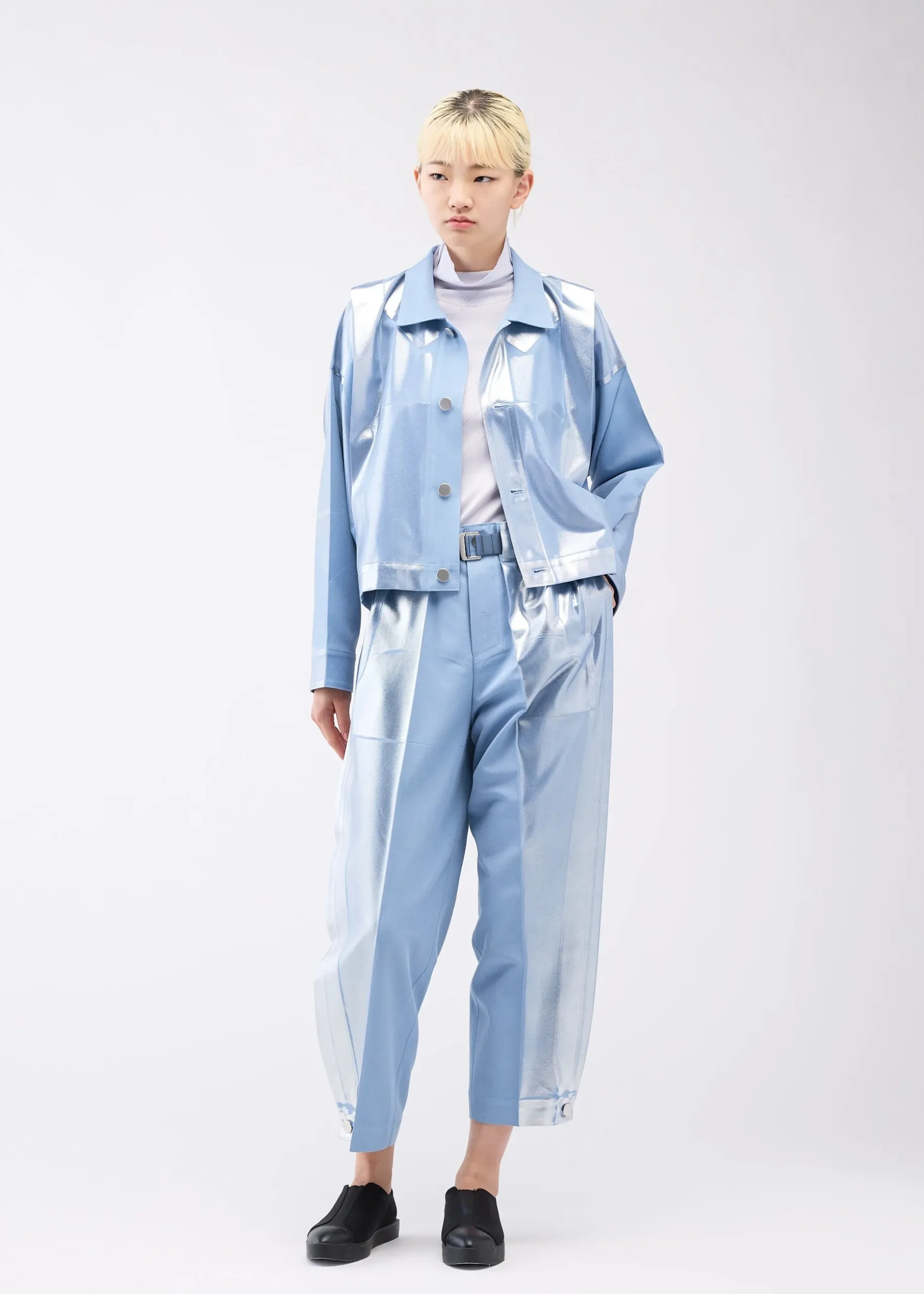 tucked_foil_8.webp TUCKED FOIL