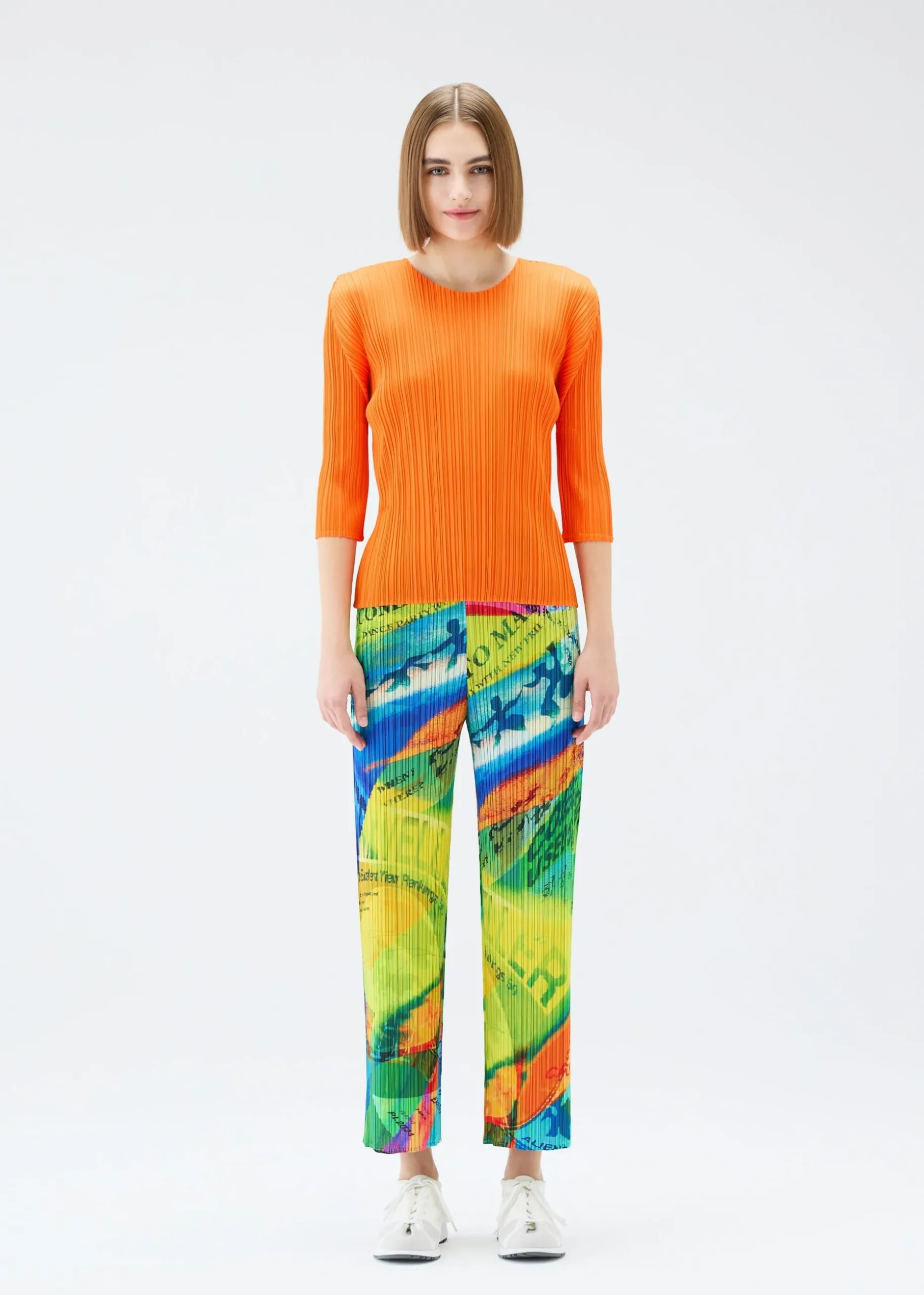 voyager_3-1.webp VOYAGER